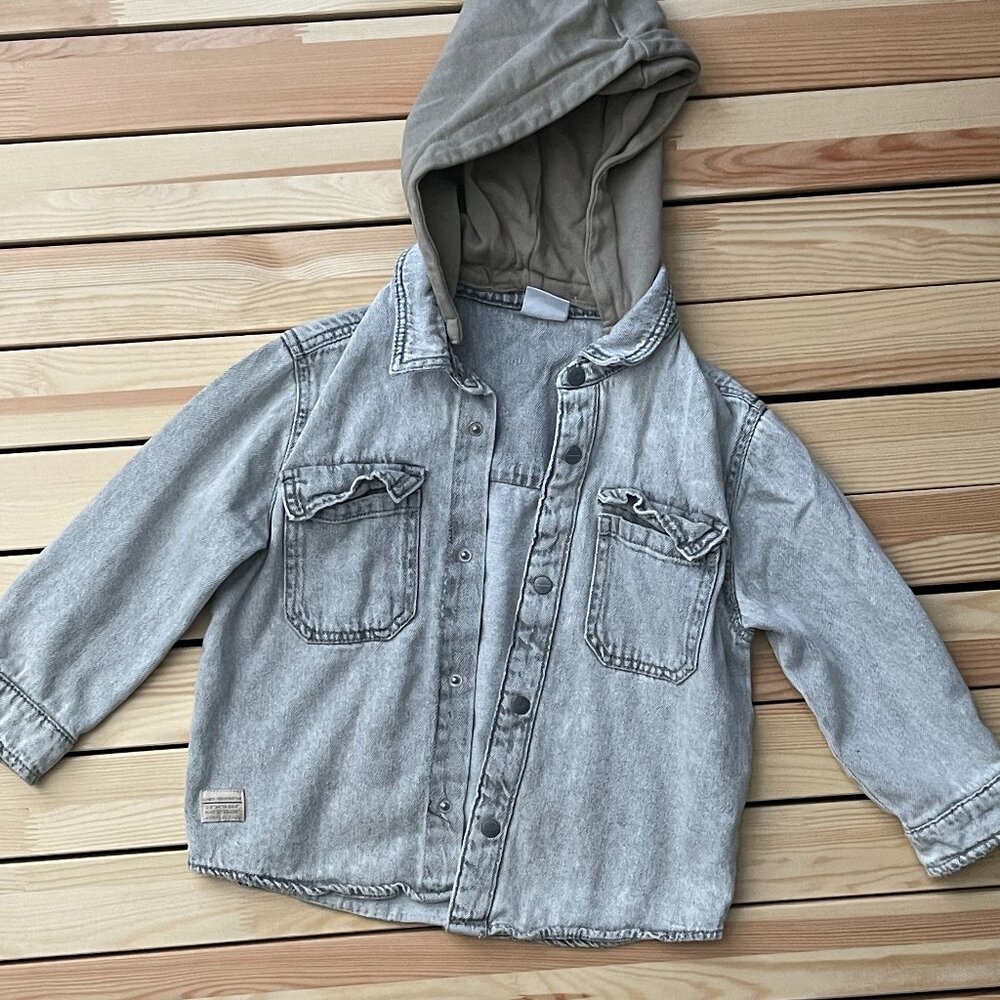 Zara Denim Shirt Jacket Gray/blue (Size 6)
